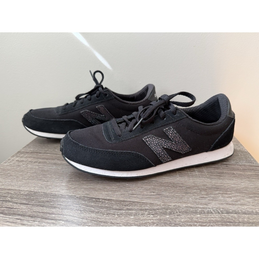 New Balance Women's Lifestyle Fashion Low Profile Sneaker WL410WBL Black Sz 9